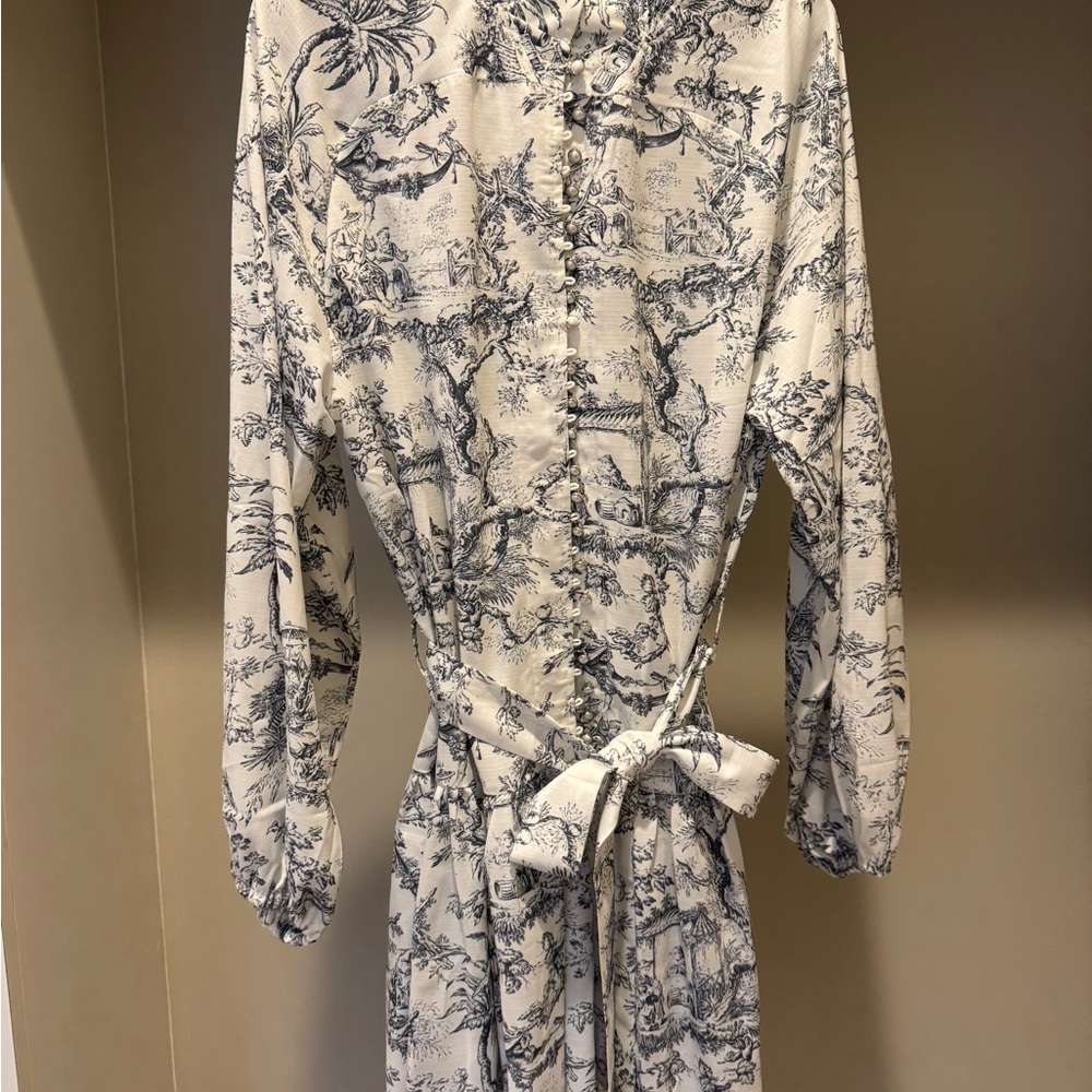 Commense Blue and White Long Sleeve Dress